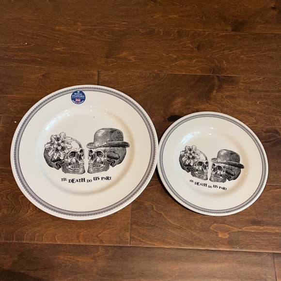 Royal Stafford dinner & salad plate Halloween - Picture 2 of 4